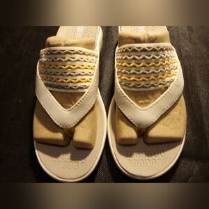 BZees - NWT-Cabana, Size 6.5 Women Sandals Comfort Shoe No Box/Dust Bag Included